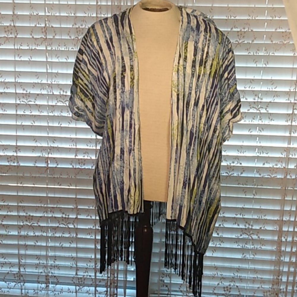 New C kimono Size Small